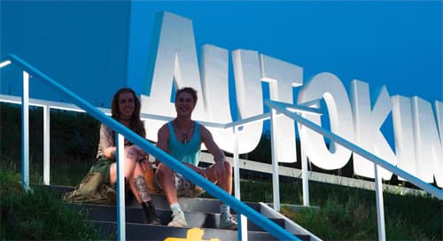 Sommerkino Feeling. Das Open Air Kino Highlight im Autokino Wien Sommerkino Feeling. Das Open Air Kino Highlight im Autokino Wien